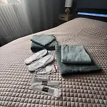 2 Chambres,1 Salon Avec Cuisine *
