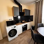 2 Chambres,1 Salon Avec Cuisine Saint-Lo