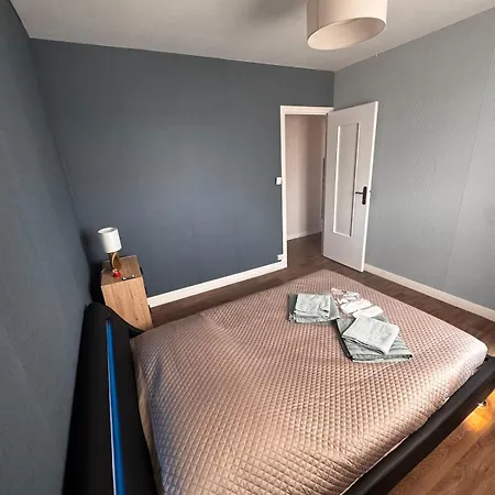 2 Chambres,1 Salon Avec Cuisine Appartement Saint-Lô