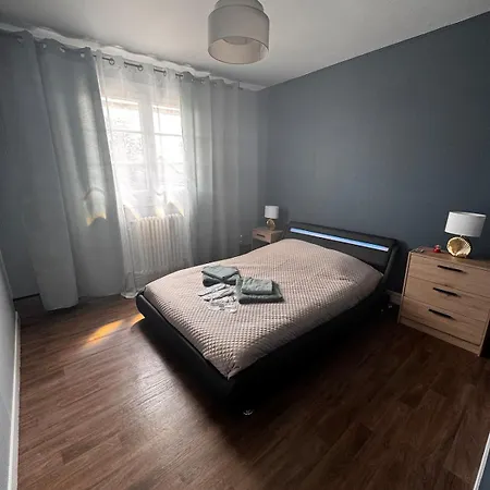 2 Chambres,1 Salon Avec Cuisine Saint-Lo