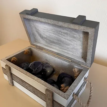 2 Chambres,1 Salon Avec Cuisine Appartement