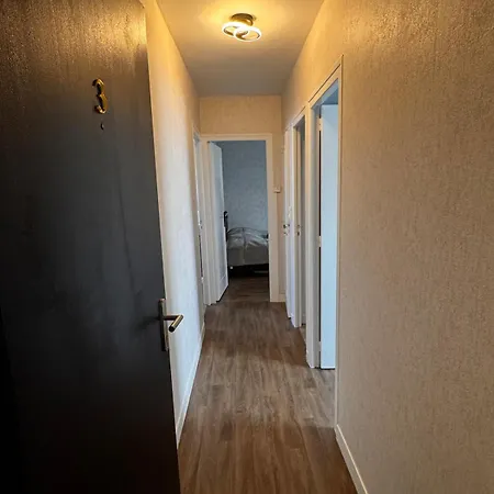 Appartement 2 Chambres,1 Salon Avec Cuisine *