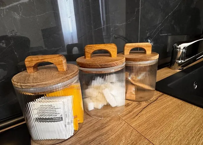 2 Chambres,1 Salon Avec Cuisine شقة *