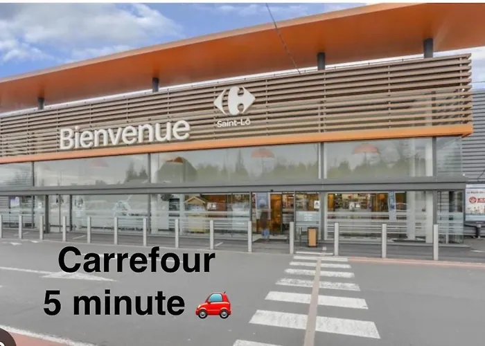 2 Chambres,1 Salon Avec Cuisine