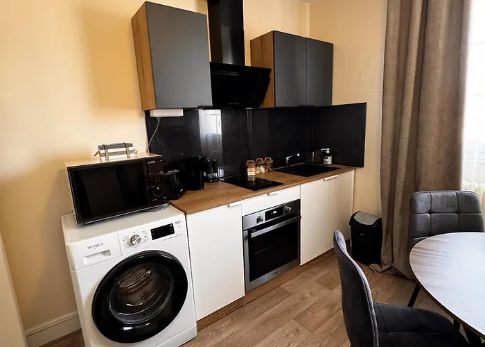 2 Chambres,1 Salon Avec Cuisine سانت لو