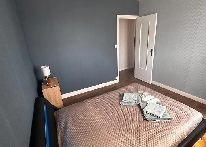 2 Chambres,1 Salon Avec Cuisine Appartement Saint-Lô