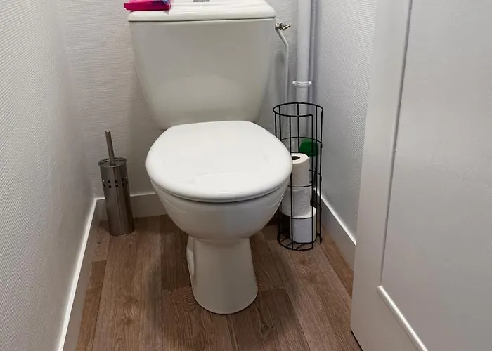 Appartement 2 Chambres,1 Salon Avec Cuisine *