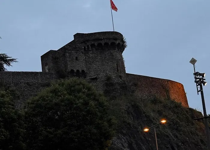 2 Chambres,1 Salon Avec Cuisine Appartement